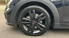 MINI Hatchback 2.0 Cooper S Sport 3dr Auto Petrol Hatchback